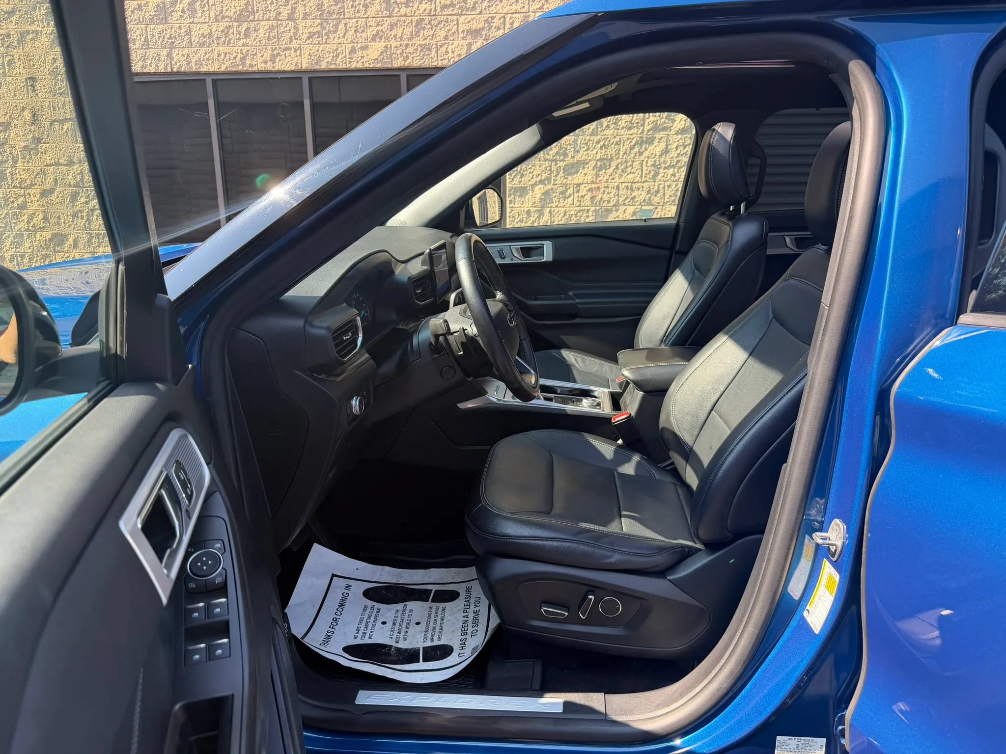 Used 2020 Ford Explorer Limited AWD/4WD image 22