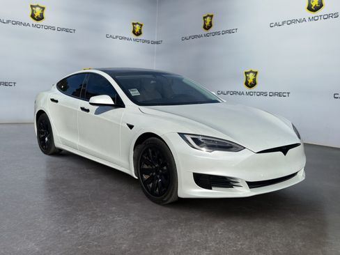 Used 2018 Tesla Model S 75D AWD/4WD image 7