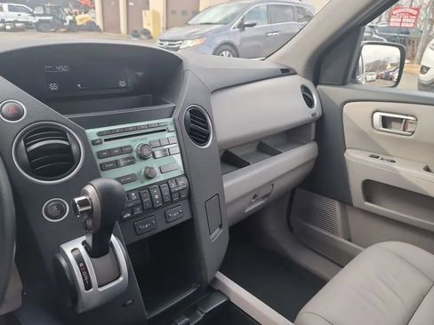 Used 2010 Honda Pilot EX-L image 16