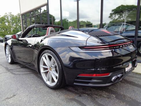 Used 2021 Porsche 911 Carrera image 6