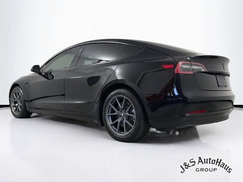 Used 2021 Tesla Model 3 Long Range AWD/4WD image 5