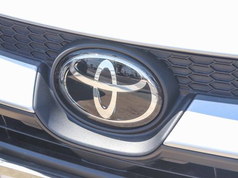 New 2026 Toyota Corolla LE FWD image 10