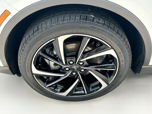 Used 2024 Lincoln Corsair Reserve w/ Equipment Group 201A FWD image 34