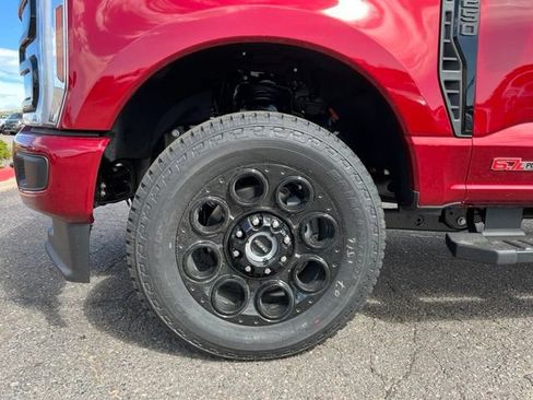 New 2026 Ford F250 Lariat w/ Black Appearance Package AWD/4WD image 9