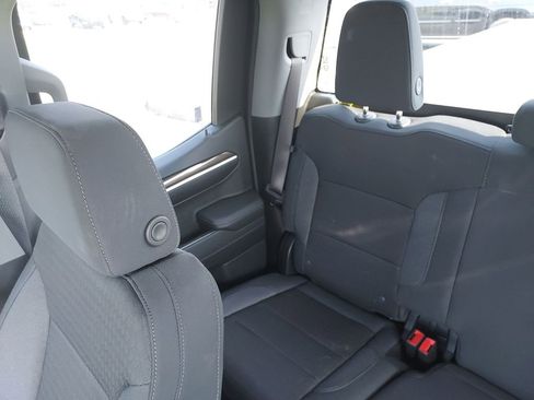 Used 2025 Chevrolet Silverado 1500 LT image 12