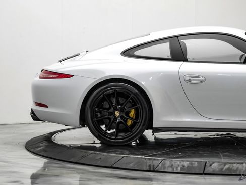 Used 2015 Porsche 911 Carrera GTS RWD image 19