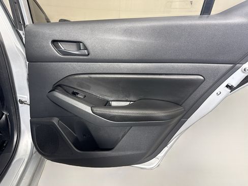 Used 2023 Nissan Altima 2.5 SV FWD image 28