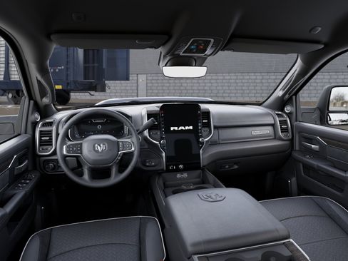 New 2026 RAM 2500 Laramie AWD/4WD image 42