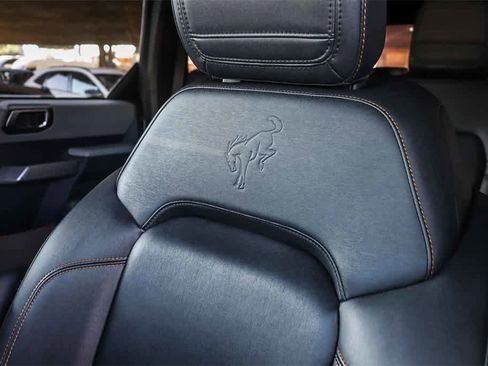 Used 2021 Ford Bronco Badlands image 29