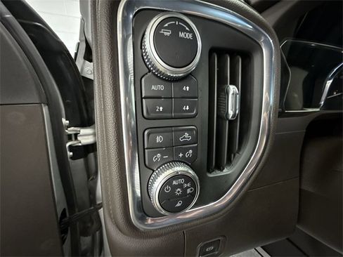 Used 2022 GMC Sierra 2500 Denali image 51
