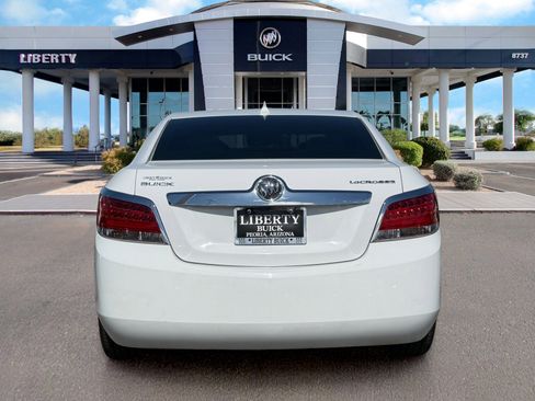 Used 2010 Buick LaCrosse CX FWD image 5