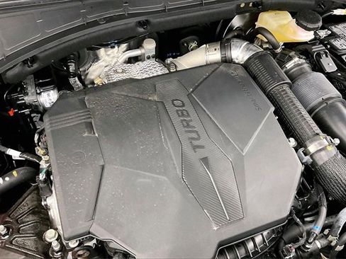 Certified 2025 Hyundai Santa Fe SE image 29