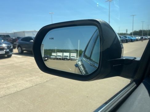 New 2026 Buick Enclave Preferred w/ LPO, All-Weather Package image 61