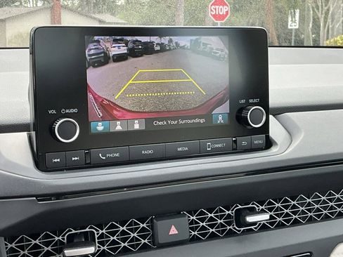 Certified 2024 Honda Accord EX image 38