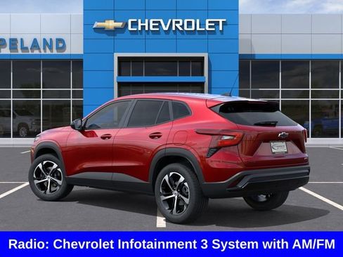 New 2026 Chevrolet Trax RS w/ Sunroof Package image 4