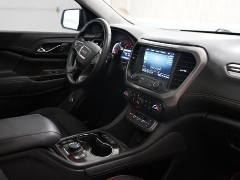 Used 2023 GMC Acadia AT4 AWD/4WD image 15