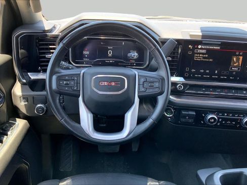 Used 2025 GMC Sierra 1500 SLT RWD image 6