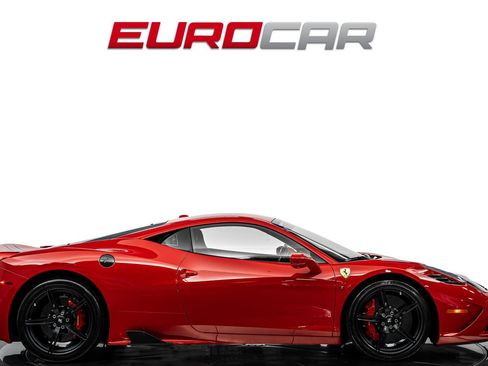 Used 2015 Ferrari 458 Speciale Coupe RWD image 6