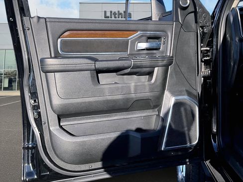 Used 2024 RAM 2500 Laramie w/ Safety Group image 28