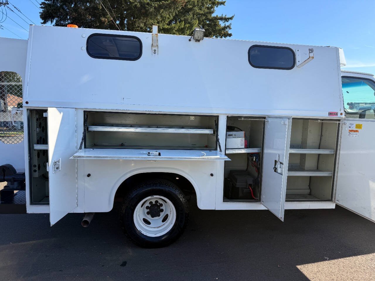 Used 2013 Ford E-350 and Econoline 350 Super Duty RWD image 22
