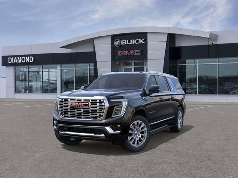 New 2026 GMC Yukon XL Denali w/ Denali Reserve Package image 8