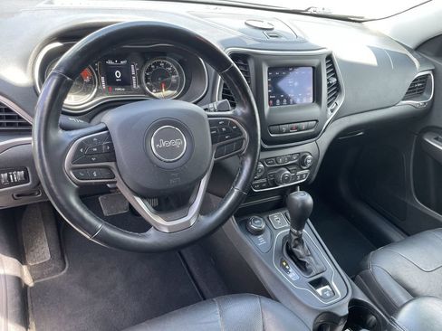 Used 2021 Jeep Cherokee Latitude Lux AWD/4WD image 10