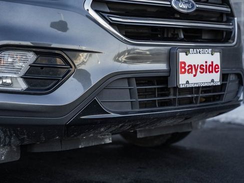 Used 2019 Ford Escape SE image 15