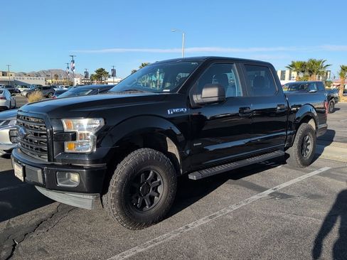 Used 2017 Ford F150 XL w/ Equipment Group 101A Mid image 1