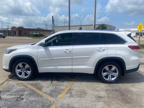 Used 2018 Toyota Highlander Limited w/ Protection Package #3 AWD/4WD image 7