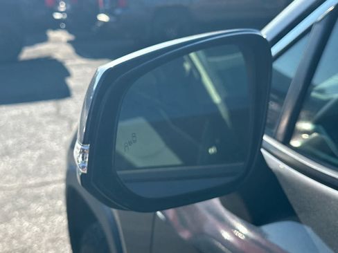 Used 2019 Toyota RAV4 LE w/ All Weather Liner Package AWD/4WD image 8