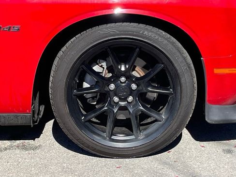 Used 2023 Dodge Challenger R/T image 30