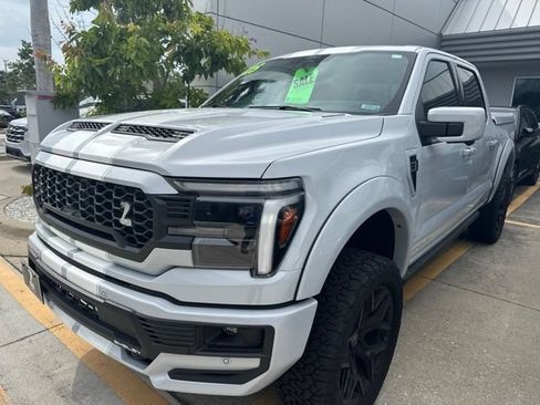 Used 2025 Ford F150 Lariat w/ Equipment Group 502A High AWD/4WD image 3