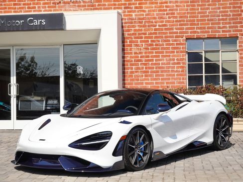 Used 2022 McLaren 765LT RWD image 47