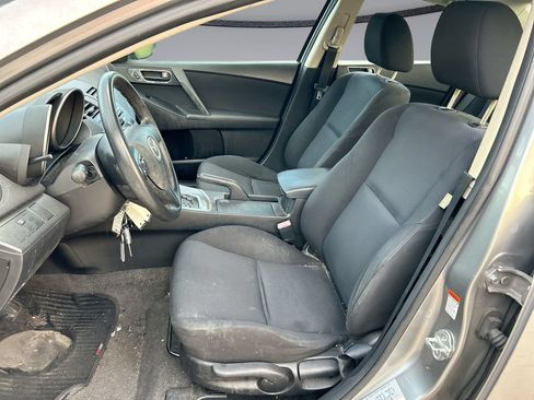 Used 2011 MAZDA MAZDA3 i Sport FWD image 11