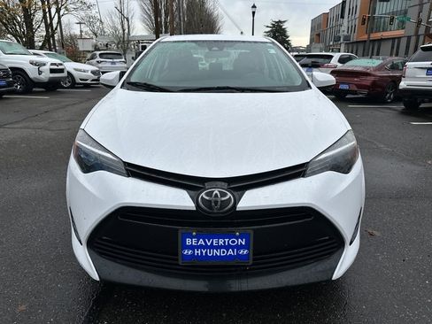 Used 2019 Toyota Corolla LE image 9