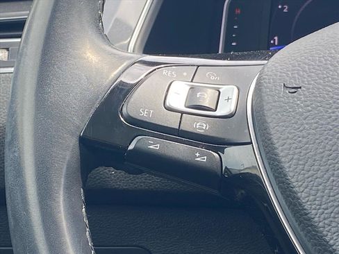 Used 2019 Volkswagen Tiguan SEL FWD image 7