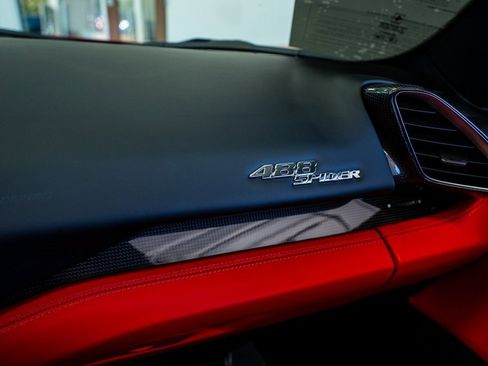 Used 2016 Ferrari 488 Spider image 59