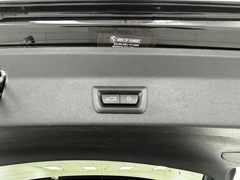 Used 2024 BMW X3 xDrive30i w/ Premium Package image 34