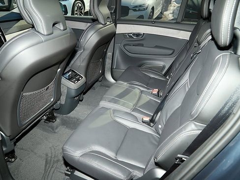 New 2026 Volvo XC90 B6 Ultra w/ Protection Package image 20