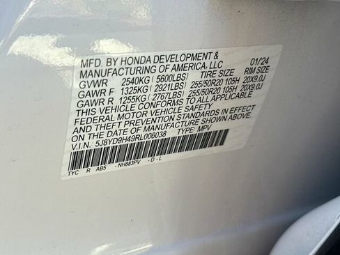 Used 2024 Acura MDX FWD w/ Technology Package image 37