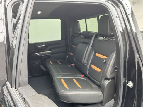 Certified 2023 GMC Sierra 2500 AT4 w/ AT4 Premium Plus Package AWD/4WD image 17