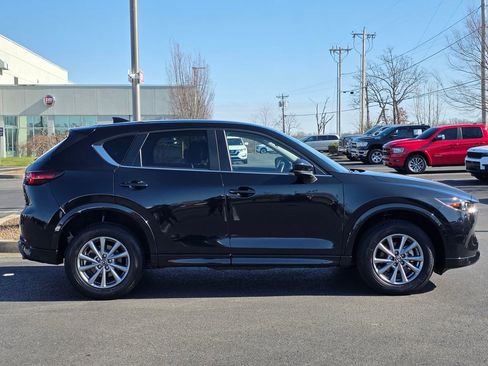 Used 2025 MAZDA CX-5 AWD 2.5 S w/ Select Package image 4