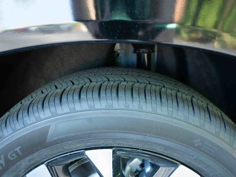 New 2026 Honda HR-V EX-L image 30