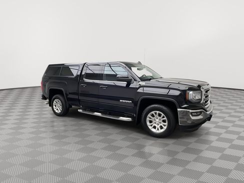 Used 2019 GMC Sierra 1500 SLE w/ SLE Value Package AWD/4WD image 38