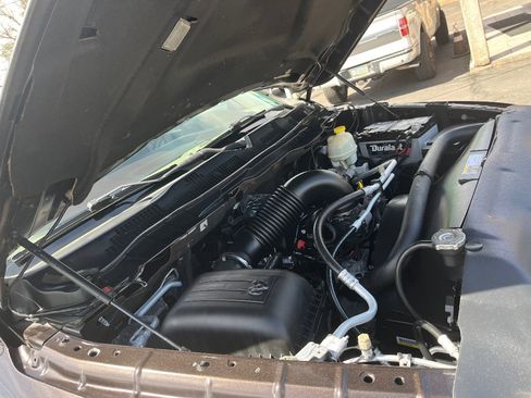 Used 2016 RAM 1500 Laramie Longhorn w/ Convenience Group AWD/4WD image 40