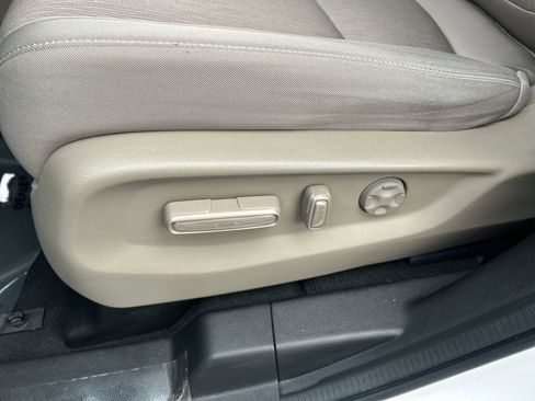 Certified 2023 Honda Odyssey EX image 14