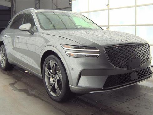 Used 2023 Genesis Electrified GV70 w/ Prestige Package AWD/4WD image 3