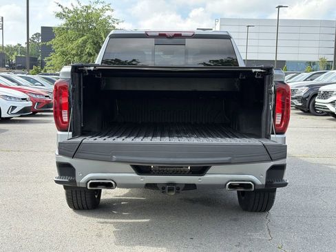 Used 2023 GMC Sierra 1500 Denali w/ Technology Package AWD/4WD image 14
