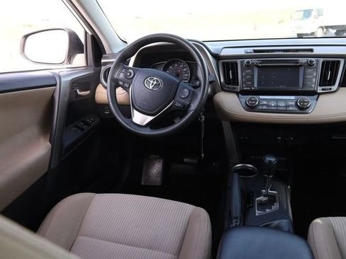 Used 2014 Toyota RAV4 XLE FWD image 11