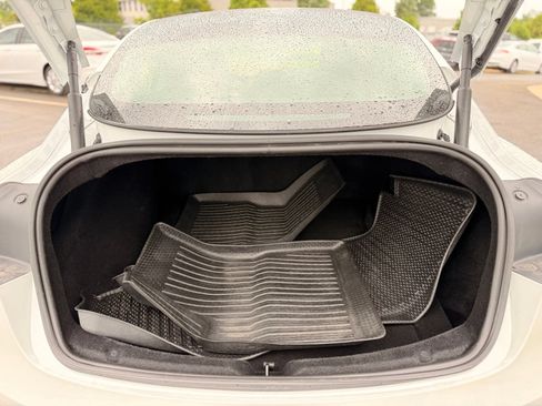 Used 2025 Tesla Model 3 Long Range RWD image 56